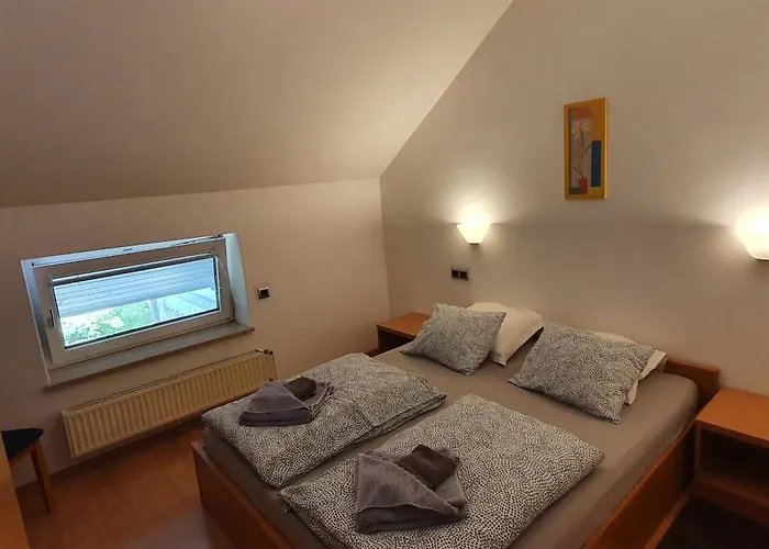 アパート Apartma Jezerci ブレッド